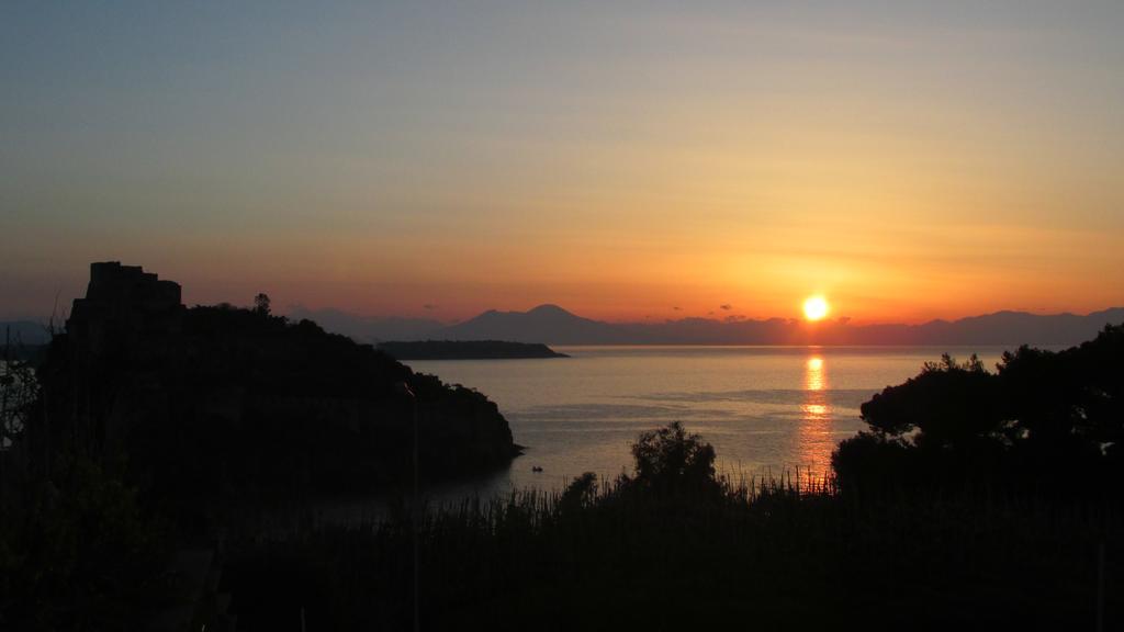 Cartaromana House Ischia Kültér fotó